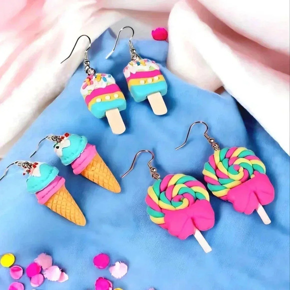 🆕️ Cute Cartoon Earrings Set - Ice Cream, Lollipop & Popsicle Fun Gift Idea - Picture 3 of 10